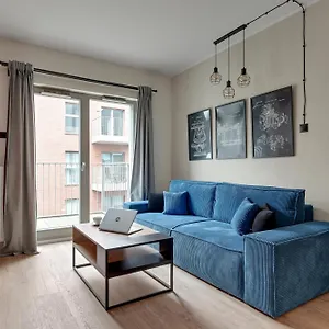 Lägenhet Grano - Pool, Sauna, & Parking By Downtown